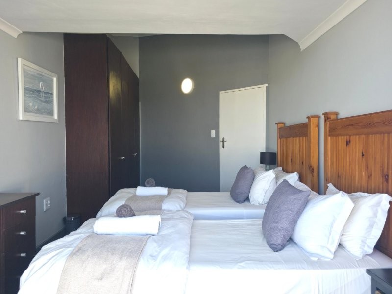 5 Bedroom Property for Sale in Jeffreys Bay Central Eastern Cape